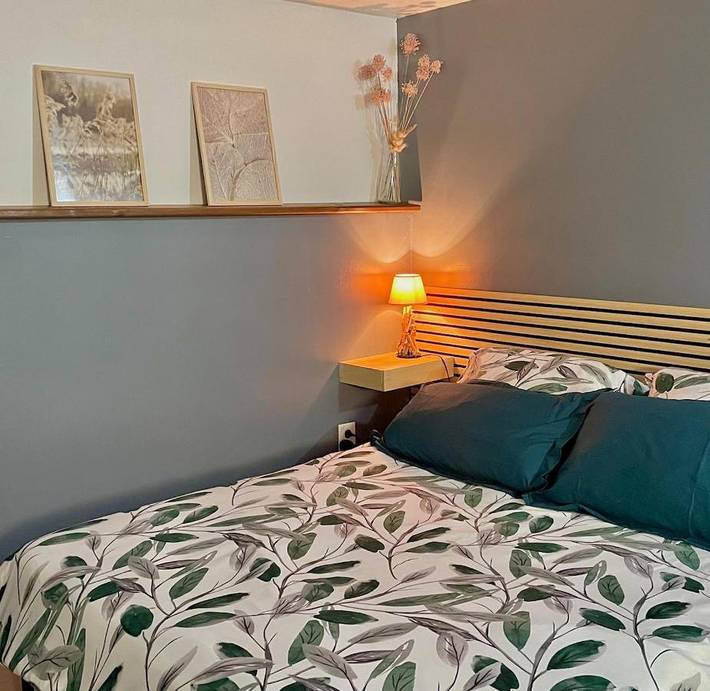 Gîte pour 3 personnes, avec Terrasse ainsi que Jardin et Vue à La Cadière-et-Cambo