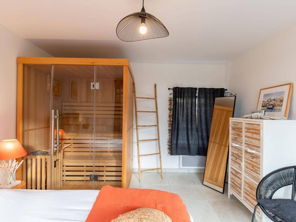 Holiday Home Le Petit Bonheur by Interhome in Brignogan-Plages, Région de Brest