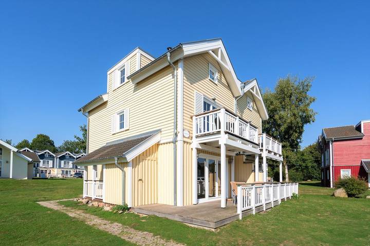 Ferienhaus für 6 Personen, mit Garten und Sauna sowie Whirlpool in Sierksdorf