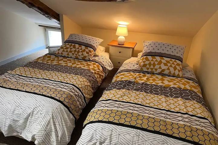 Gîte pour 4 personnes, avec jardin à Laguépie - 2