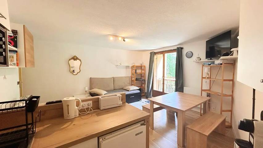 Apartamento entero, Agréable T2 avec grand balcon 4/6 personnes in Vallouise-Pelvoux, Parque Nacional de los Ecrins