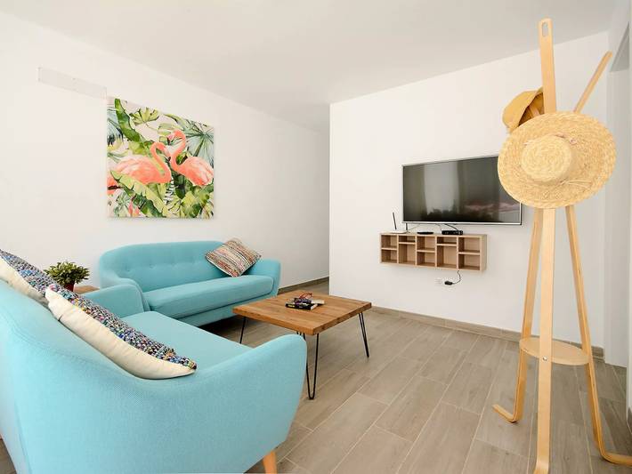 Casa rural para 4 personas, con piscina y terraza en Tías - 2