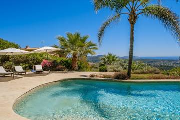 Villa in Santa Eulària des Riu, East Ibiza für 10 