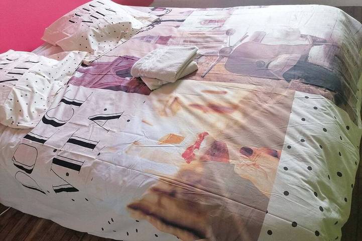 Location de vacances pour 2 personnes, avec jardin et piscine à Chef-Boutonne - 2