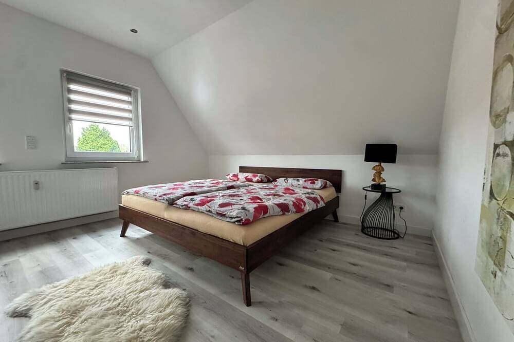 Ganze Wohnung, Gemütlich wohnen in Bielefeld Brake in Heepen, Bielefeld