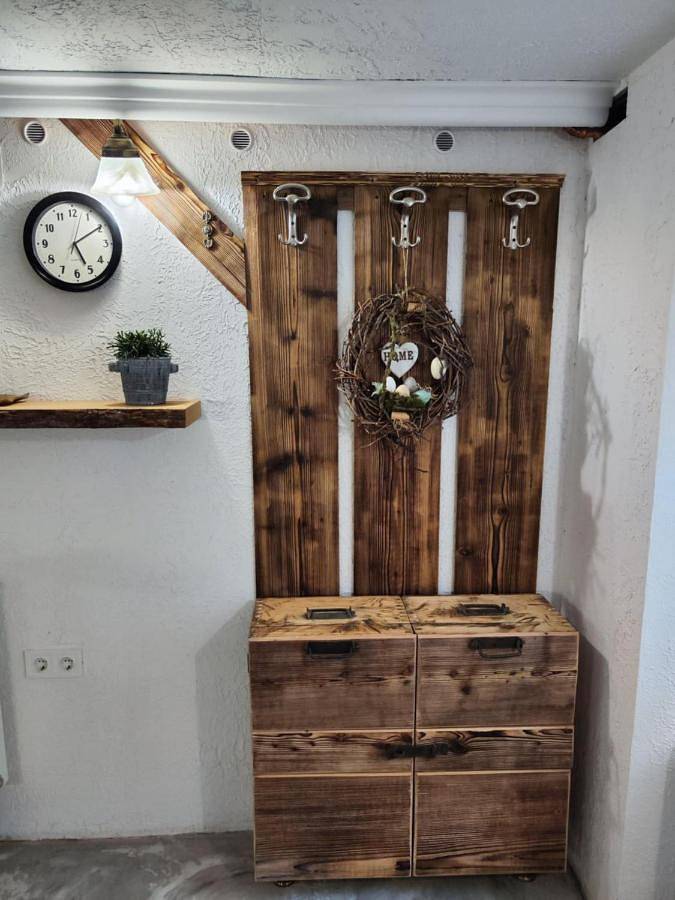 Gîte pour 4 personnes, avec terrasse, animaux acceptés dans Pilisvorosvar - 3