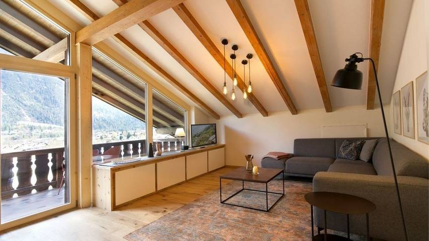 Hütte für 2 Personen, mit Balkon und Ausblick im Mittenwald