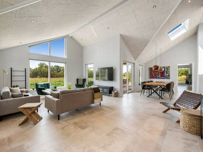 Ferienhaus für 8 Personen, mit Terrasse und Sauna in Stauning - 4