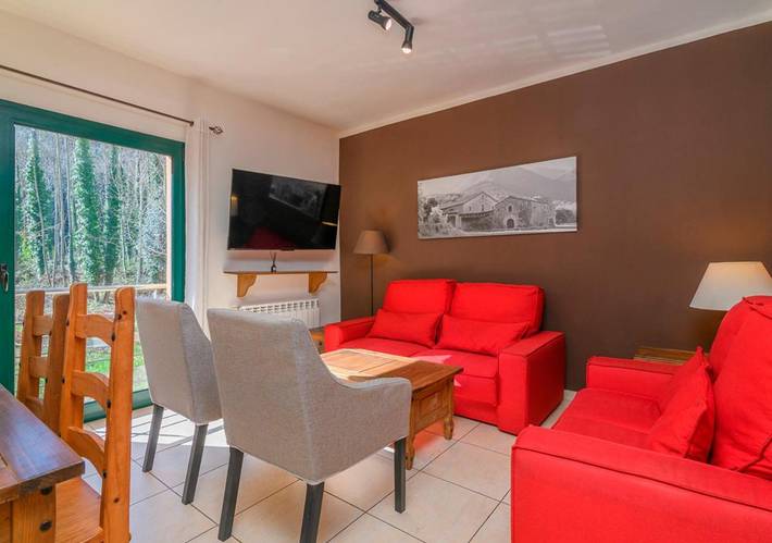 Location de vacances pour 10 personnes, avec vue ainsi que piscine et balcon dans San Celoni - 2