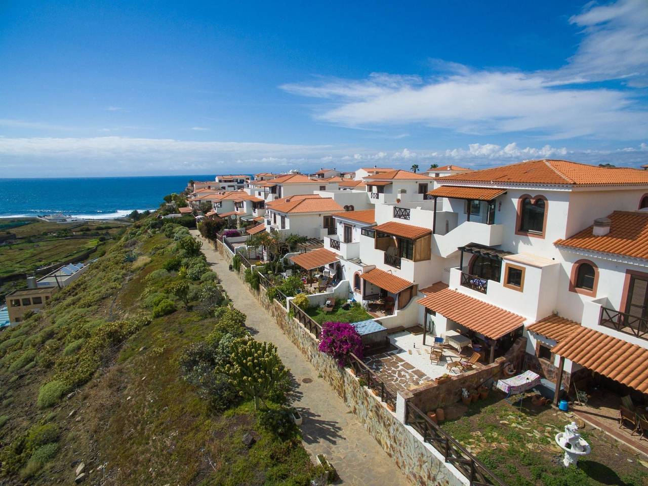 Apartamento entero, Komfortable Ferienwohnung in El Turman mit Terrasse in Piscinas Naturales. Salinas (Agaete), Agaete