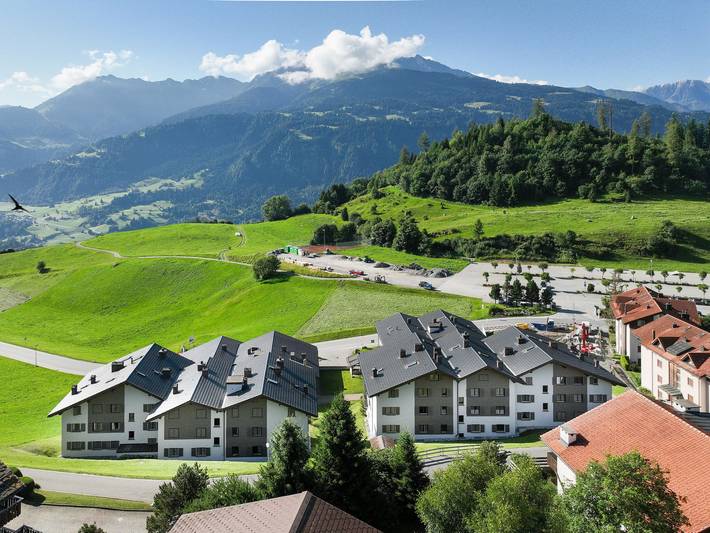 Ferienwohnung für 4 Personen, mit Ausblick und Garten sowie Terrasse und Sauna in Graubünden