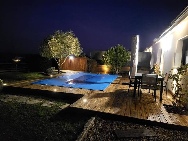 Location de vacances pour 5 personnes, avec piscine ainsi que jardin et vue à Trélissac - 4
