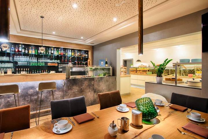 Hotel für 2 Personen, mit Balkon und Terrasse sowie Garten und Ausblick in Edenkoben - 4