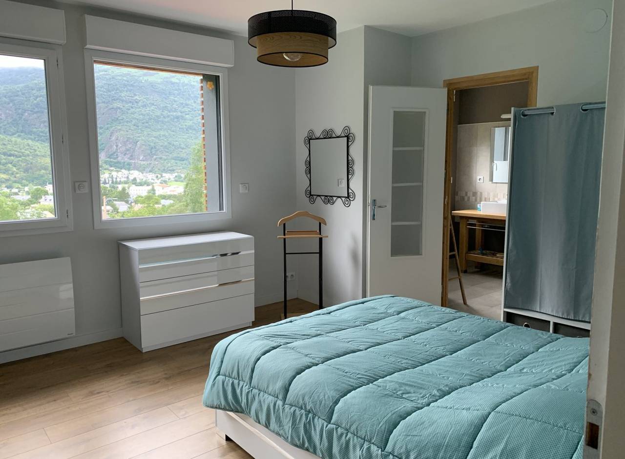 Chambres d'hôtes Le Yeous - Chambre 1 in Villelongue (Hautes-Pyrénées), Parc national des Pyrénées