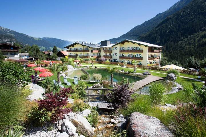 Hôtel pour 2 personnes, avec sauna ainsi que jardin et jacuzzi