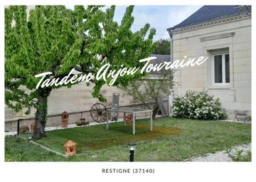 Gîte pour 9 personnes, avec vue et jardin à Restigné