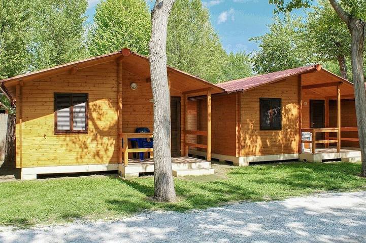 Location de vacances pour 4 personnes, avec Piscine