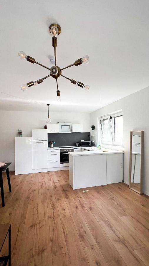 Entire apartment, 2 Zkb Apartment in Mannheim Küche - Parken - Großer Tv in Mannheim, Kurpfalz