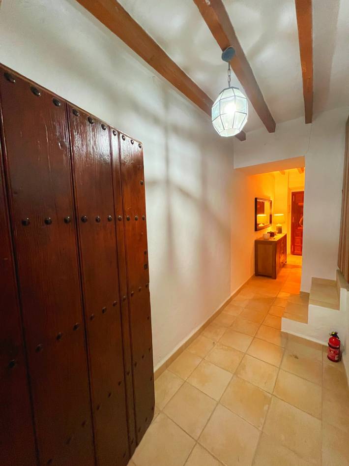 Ganze Wohnung, Ferienwohnung für 5 Personen mit Terrasse in Canillas de Aceituno, Cordillera Penibética