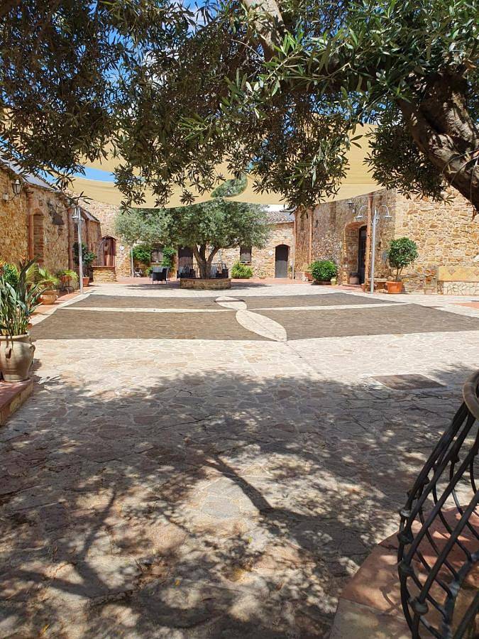 Alloggio in famiglia per 2 persone, con Giardino e Piscina in Provincia di Palermo
