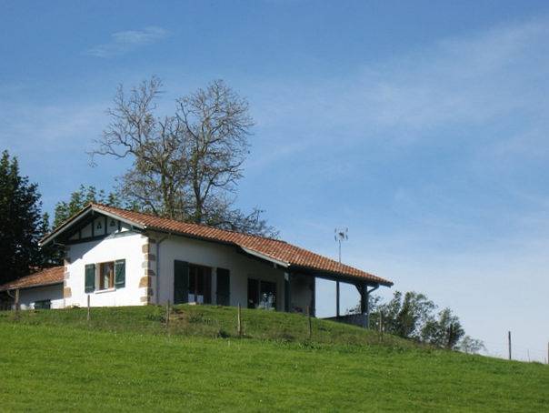 Location de vacances pour 6 personnes, avec jardin et terrasse, animaux acceptés en Pyrénées-Atlantiques - 2