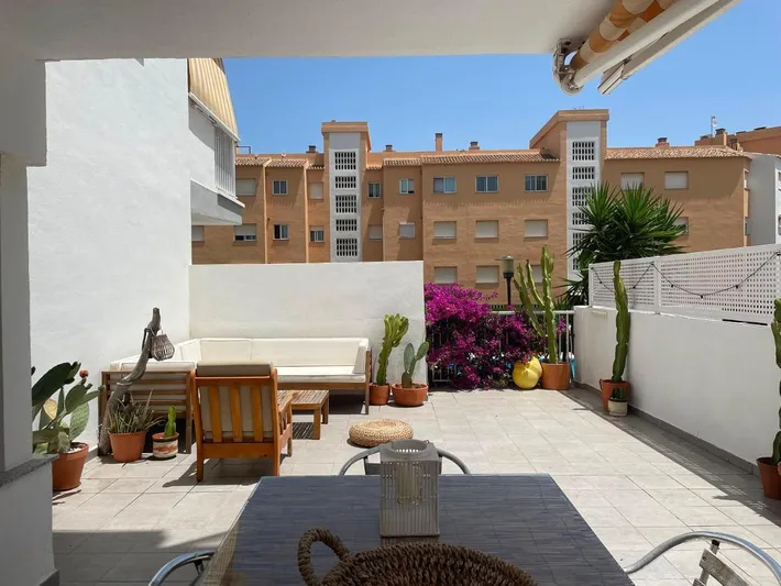Appartement de vacances pour 6 personnes, avec piscine ainsi que bassin pour enfant et jardin, animaux acceptés - 1