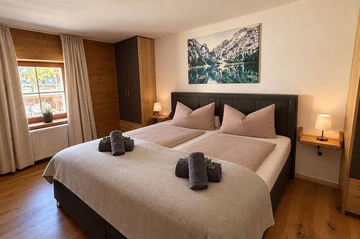 Ganze Wohnung, Neu! Fritz-Alpchalets     Haus Lechtal   Wg.  "Stallkarspitze"
direkt am Lechweg in Vorderhornbach, Allgäuer Alpen (Österreich)