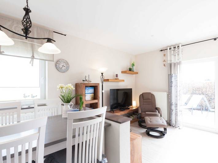 Bungalow für 5 Personen, mit Terrasse und Garten