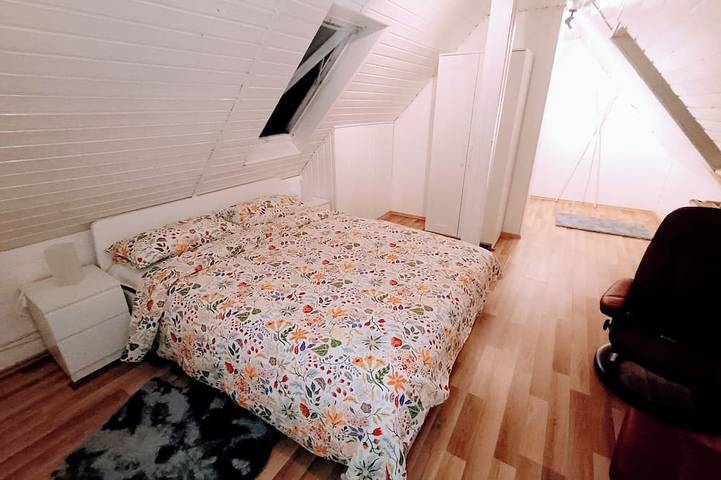 Ferienwohnung für 2 Personen, mit Balkon in Weinheim - 3