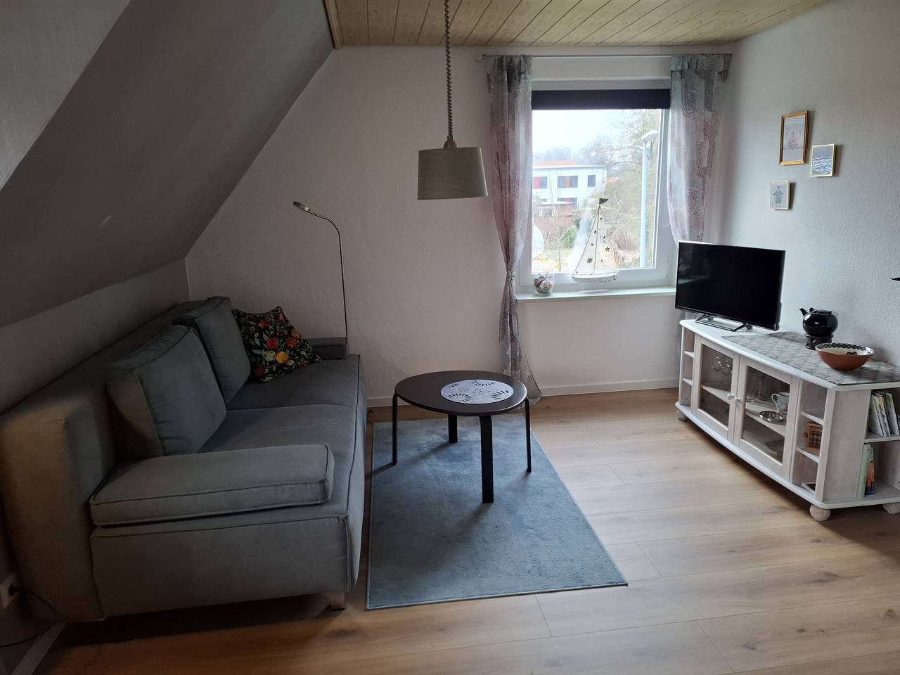 Ferienwohnung Am Heidestrandbad - Ferienwohnung "Am Heidestrandbad" in Badeseenähe in Hemmoor, Cuxland