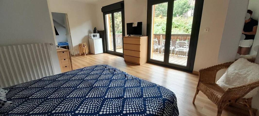 Chambre d’hôte pour 2 personnes, avec Balcon et Terrasse ainsi que Jacuzzi et Sauna dans l' Ariège - 3