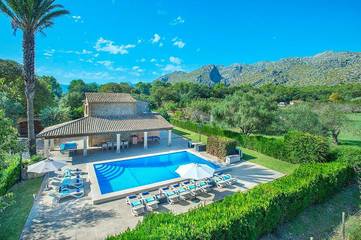 Ferienhaus in Cala Sant Vicenc, Pollença für 12 