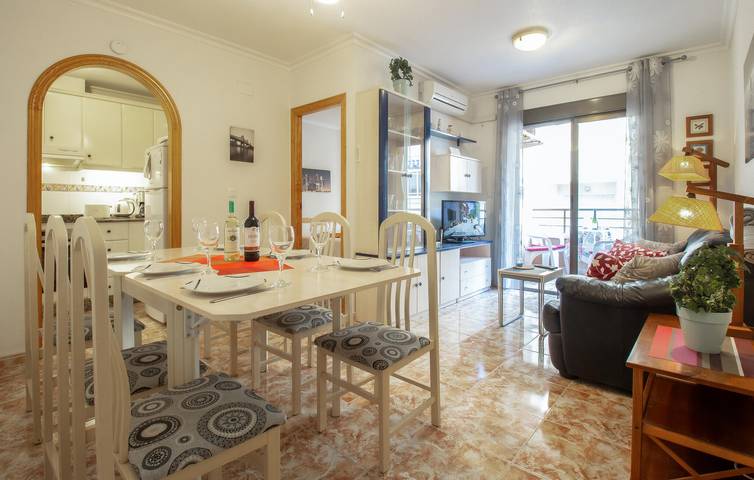 Gîte pour 6 personnes, avec terrasse à Torrevieja - 3