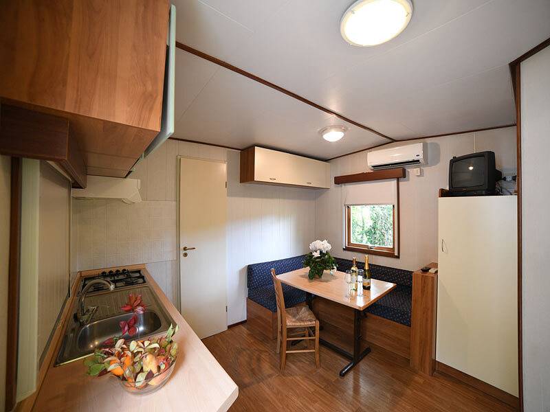 Mobilhome C'era Una Volta B 2+1 child in Villanova d'Albenga, Riviera di Ponente