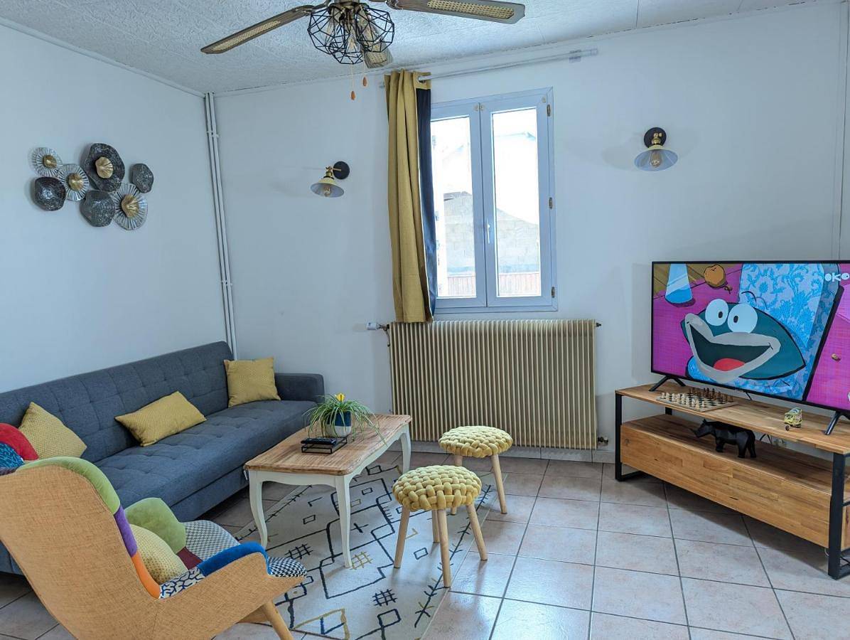Two-Bedroom House in Beaumont (Vienne), Vienne (France)