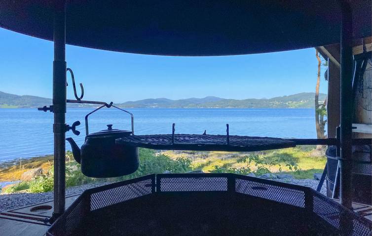 Ferienhaus für 6 Personen mit Ausblick in Gjemnes, Nördliches Fjordnorwegen