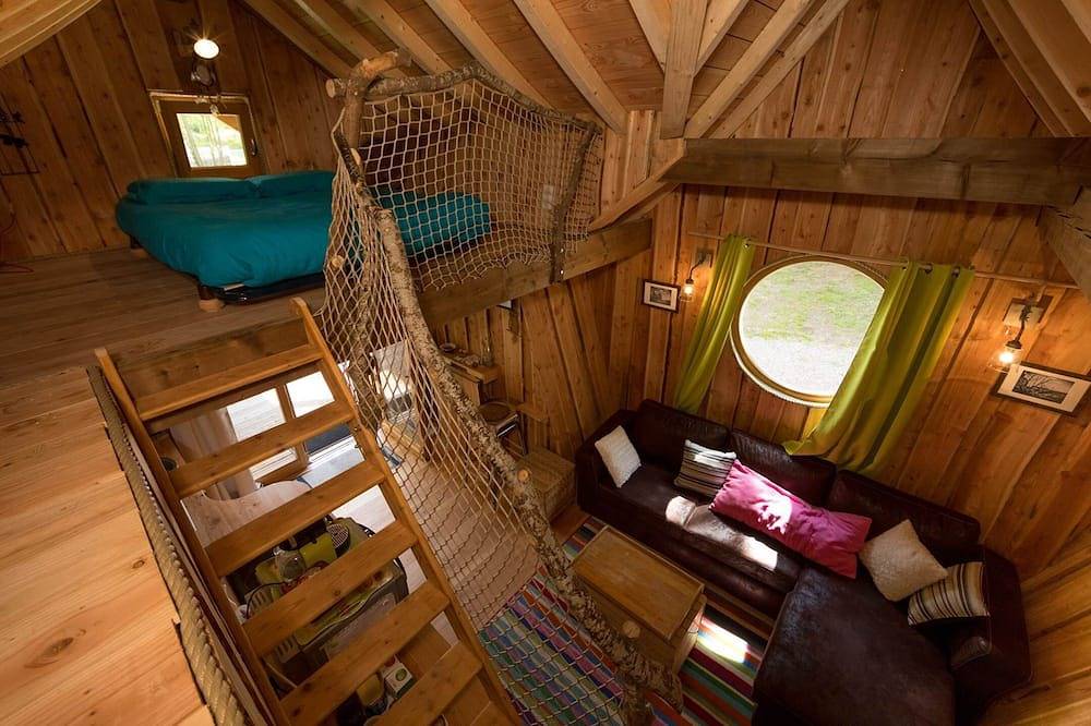 Entire apartment, Chalet des amoureux-nature lodging in the Vosges in Épinal, Épinal region