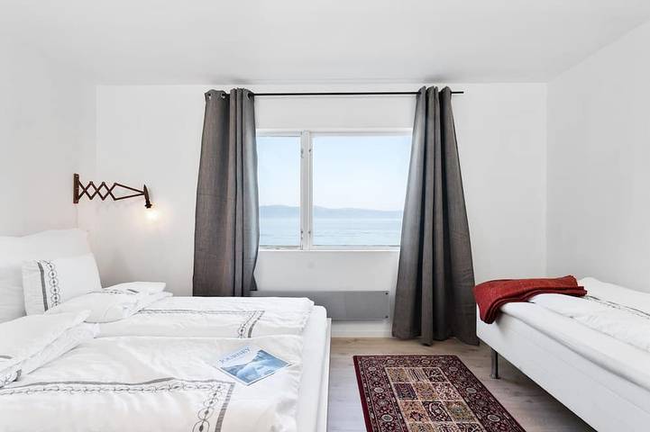 Ferienhaus für 8 Personen, mit Balkon und Whirlpool sowie Garten in Frøya - 4
