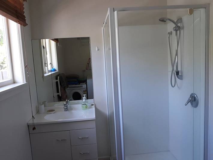 Holiday home for 4 people, with terrace and garden, with pets in Christchurch (New Zealand)