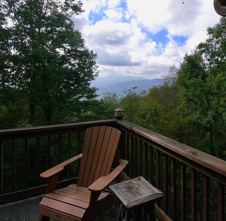 O'Connors Retreat - Blowing Rock, Hot tub Secluded acreage, fabulous views in Blue Ridge Parkway, Caldwell County