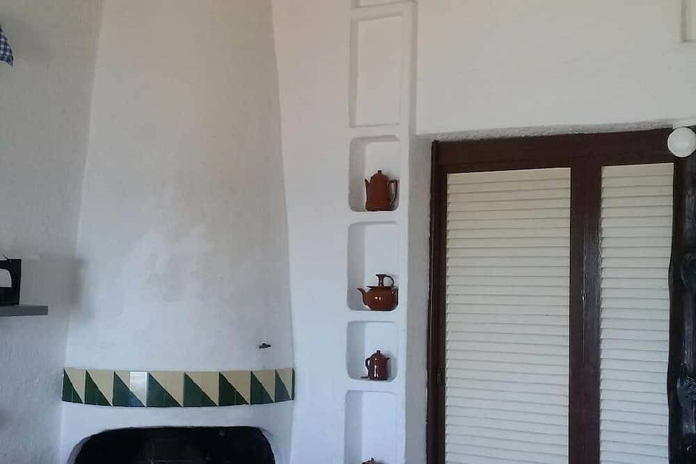 Rent pleasant house with direct access to the beach in Platja de l'Almadrava, Vandellòs i l'Hospitalet de l'Infant