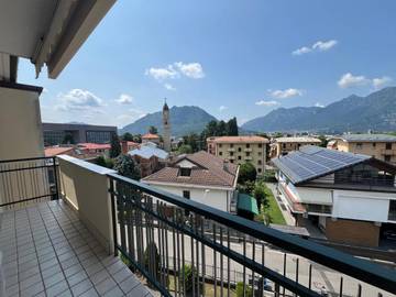 Chambre d’hôte pour 6 personnes, avec terrasse et vue à Lecco