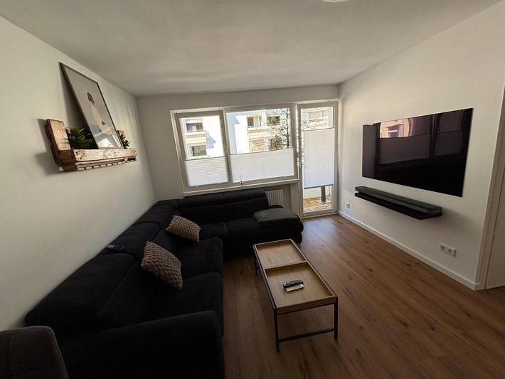 Ferienwohnung für 4 Personen, mit Balkon in Düsseldorf