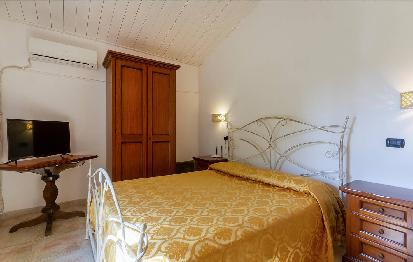 Apartamento vacacional entero, Oasis de relax con aire acondicionado, piscina y aparcamiento in Provincia de Foggia