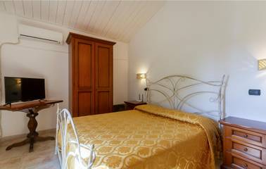 Holiday Apartment for 4 People in San Giovanni Rotondo, Foggia Province, Photo 4