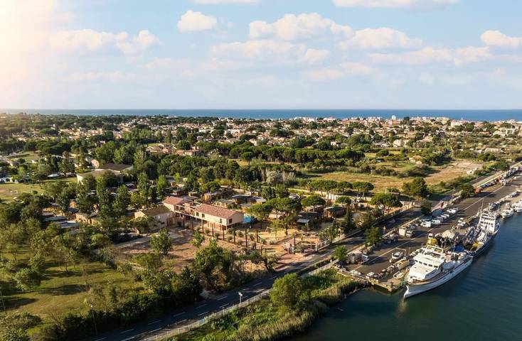 Camping pour 4 personnes, avec piscine au Grau-d'Agde - 3