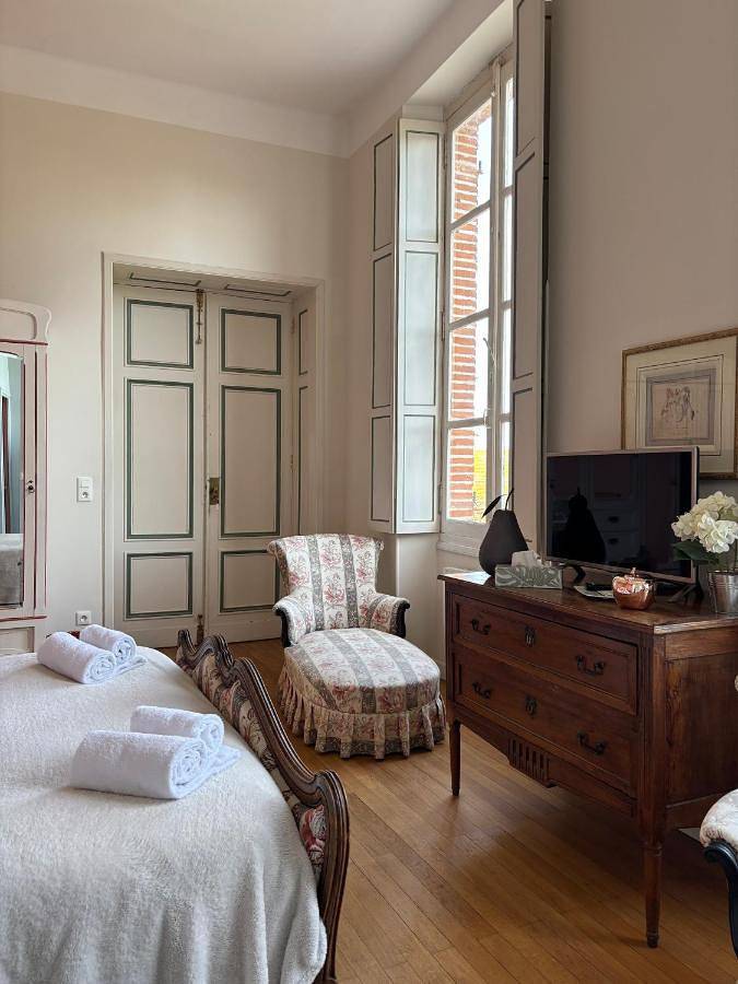 Chambre hôte double 1 in Castelsarrasin, Tarn-et-Garonne