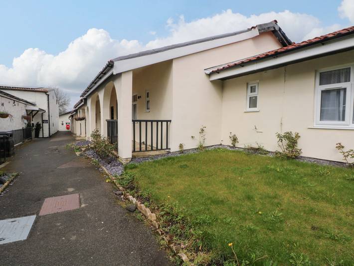Cottage für 5 Personen, mit Pool - 1