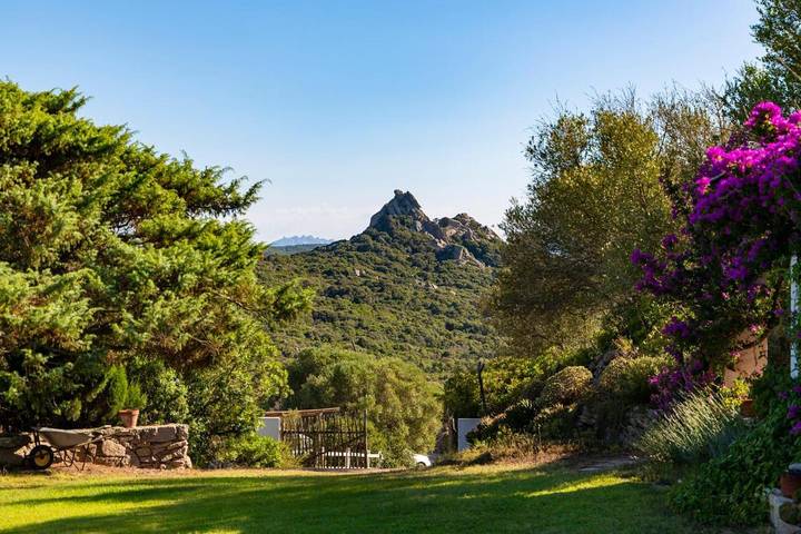 Villa per 4 persone, con panorama e terrazza in Santa Teresa Gallura