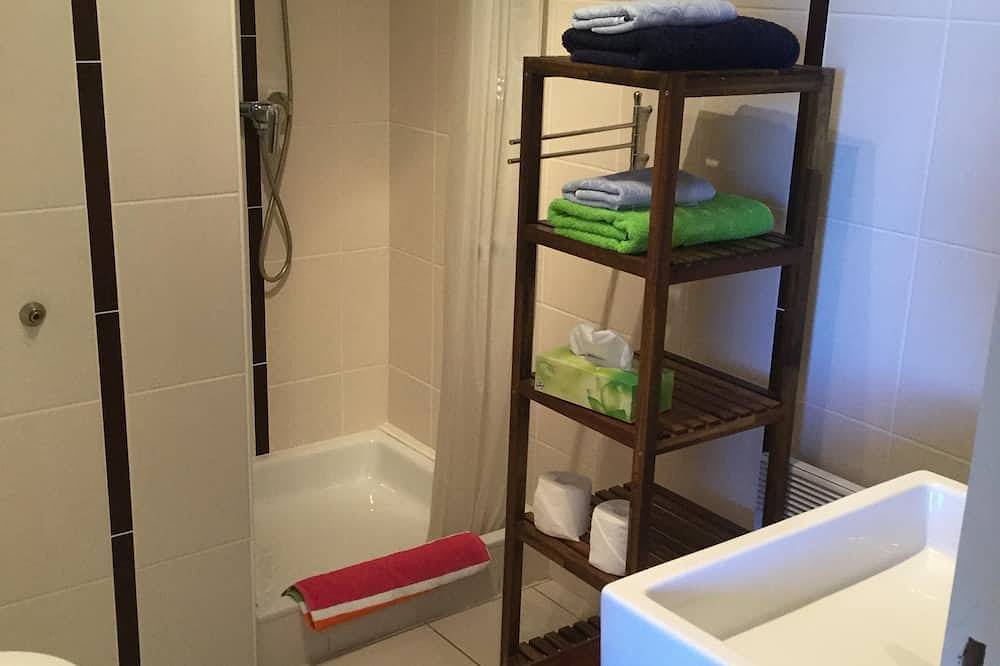 Chambre d hôtes pour 2 pers en baie de Douarnenez in Plonévez-Porzay, Iroise
